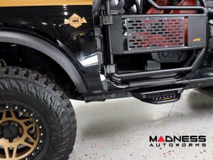 Ford Bronco Side Steps - Without Factory Rock Rails - IAG - 2 Piece